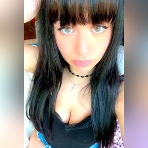 Meet your Posher, Lucy